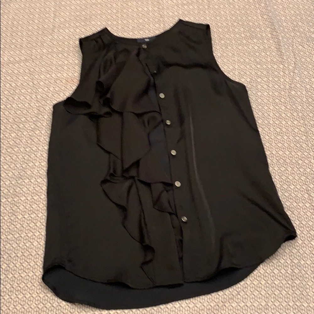 Gap - Cute Ruffle Button Down